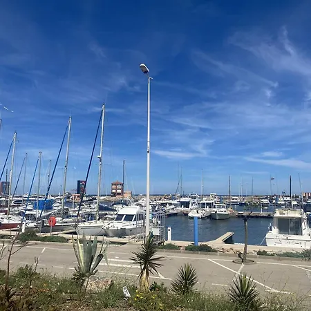 Apartmán T3 Avec Terrasse, Ascenseur Et Parking Au Barcares Pres De La - Fr-1-782-13 Le Barcarès